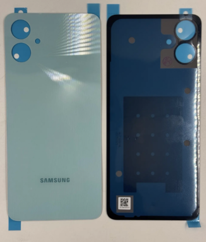 Задняя крышка Samsung Galaxy A06 (A065) зеленая